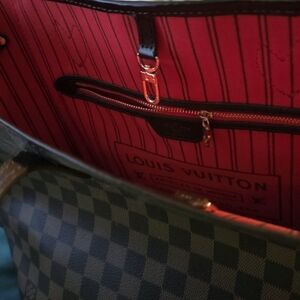 Louis Vuitton Brown and Red Shoulder Bag